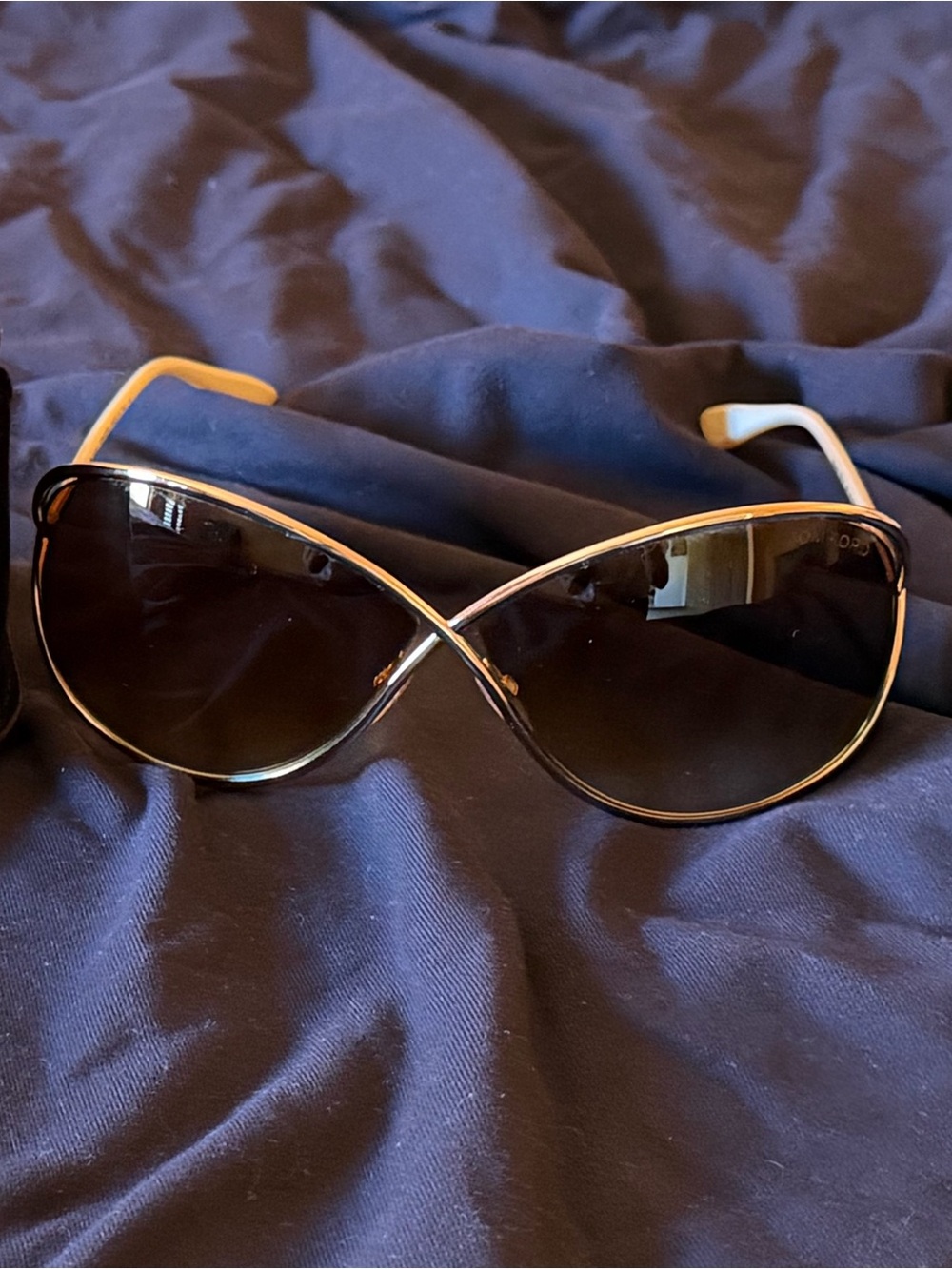 Tom Ford Excellent condition, worn only a couple times, Gold frames